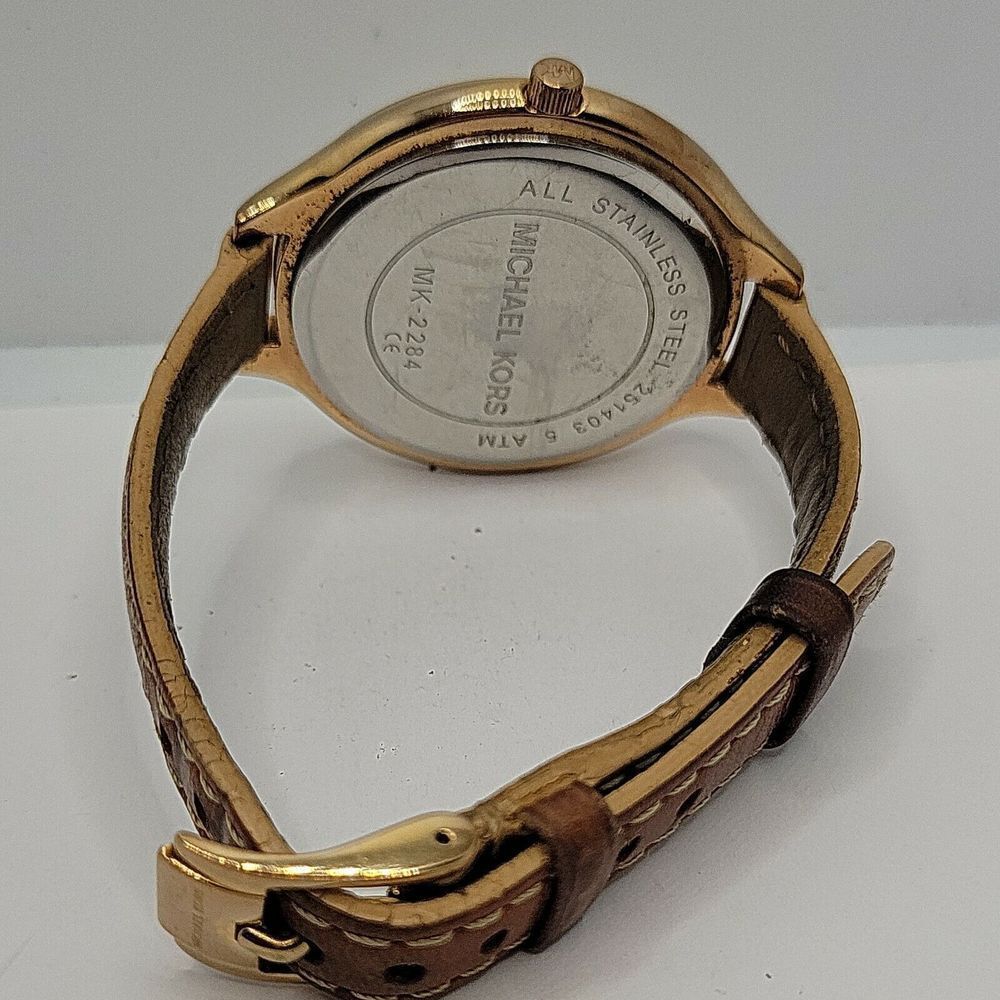 Michael Kors Runway MK2284 Women Stainless Steel Analog Dial Quartz Watch AM544 - Picture 11 of 11